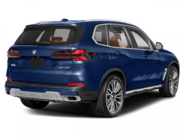 2025 BMW X5 M60i