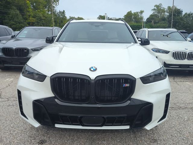 2025 BMW X5 M60i