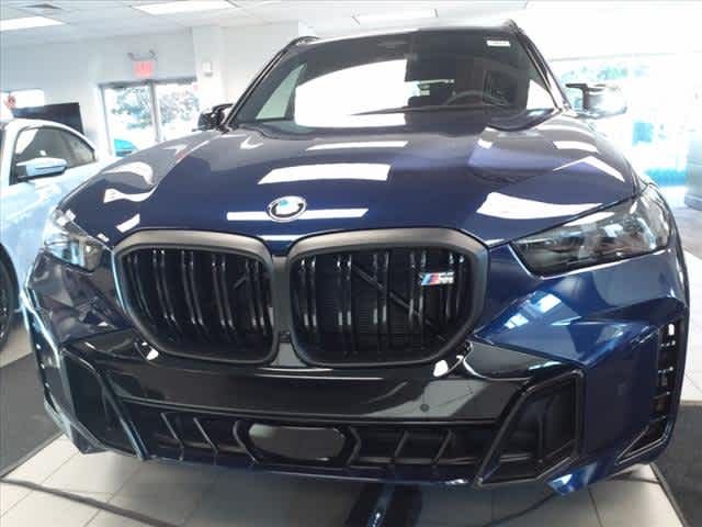 2025 BMW X5 M60i