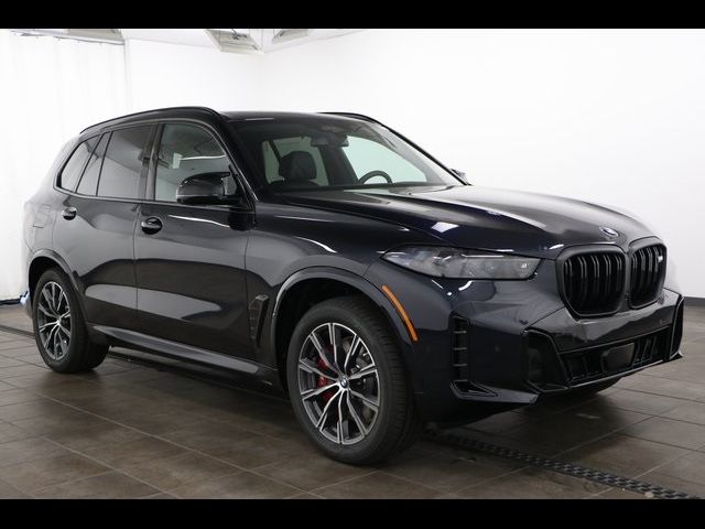 2025 BMW X5 M60i