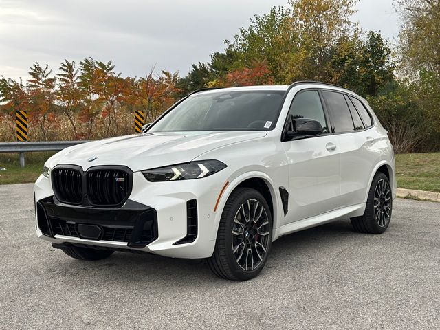 2025 BMW X5 M60i