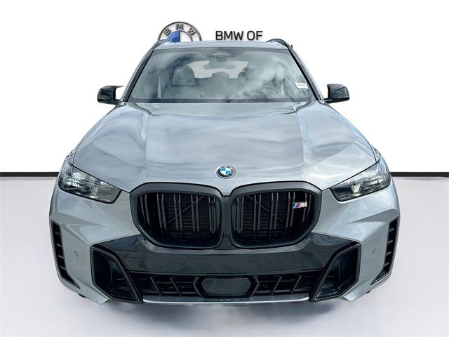 2025 BMW X5 M60i