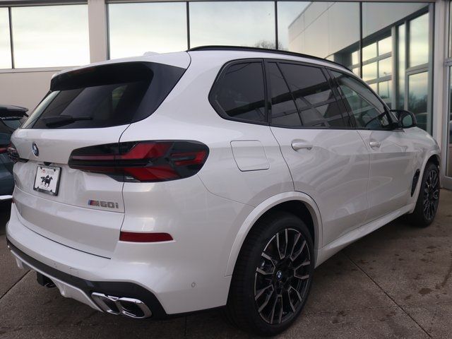 2025 BMW X5 M60i