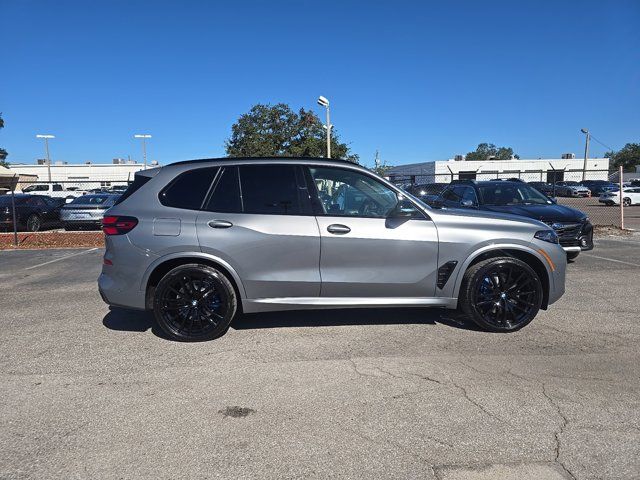 2025 BMW X5 M60i