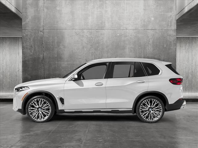 2025 BMW X5 M60i