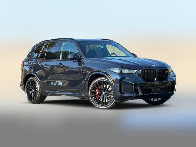 2025 BMW X5 M60i