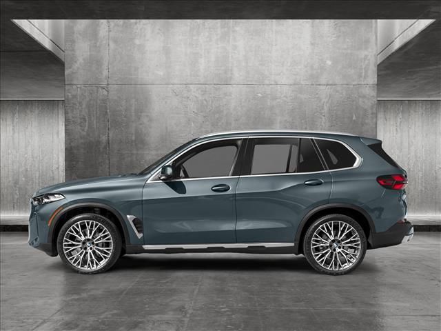 2025 BMW X5 M60i