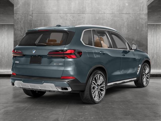 2025 BMW X5 M60i