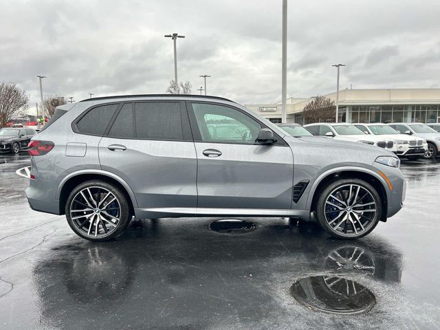 2025 BMW X5 M60i