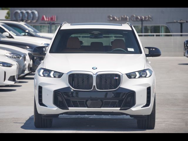 2025 BMW X5 M60i