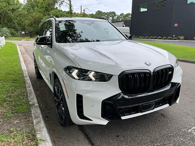 2025 BMW X5 M60i