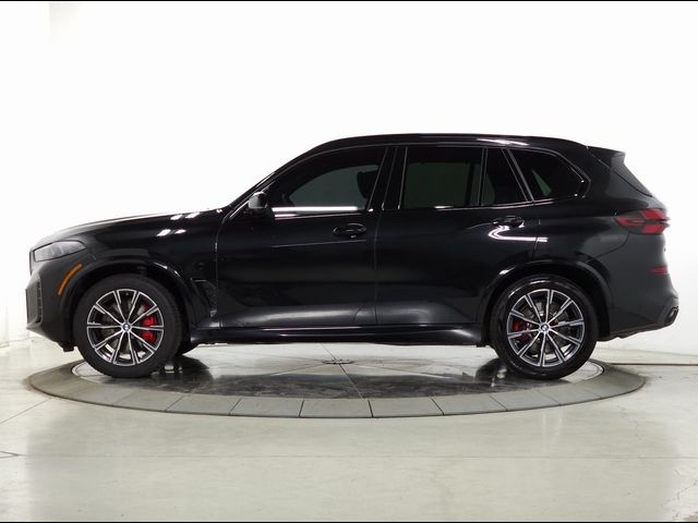 2025 BMW X5 M60i