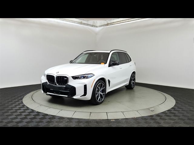 2025 BMW X5 M60i