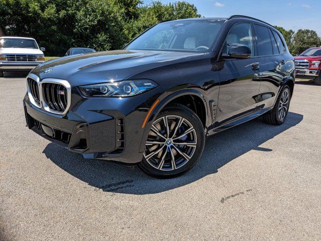 2025 BMW X5 M60i