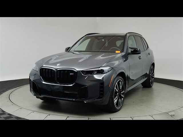 2025 BMW X5 M60i