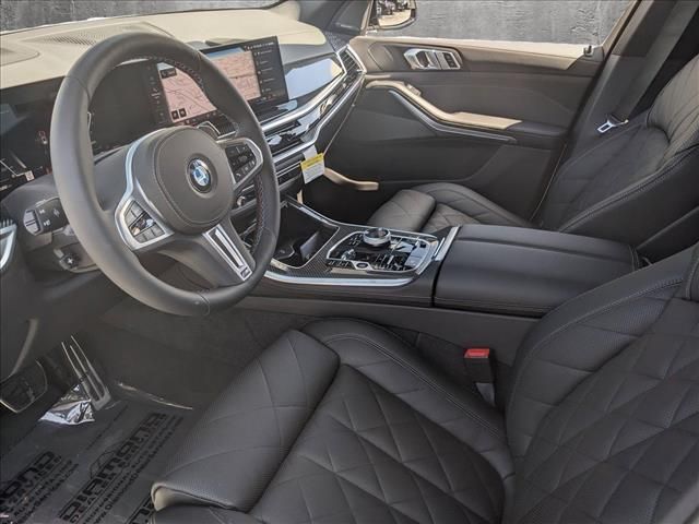 2025 BMW X5 M60i