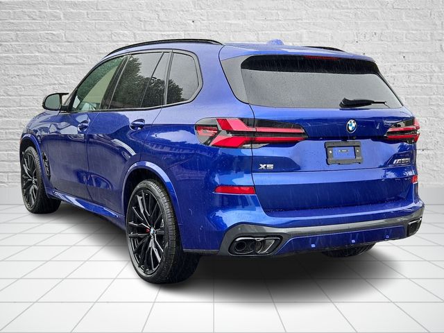 2025 BMW X5 M60i