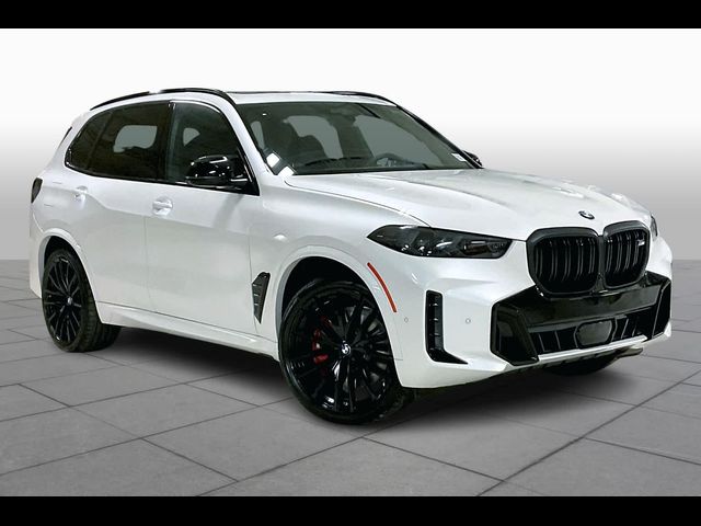 2025 BMW X5 M60i