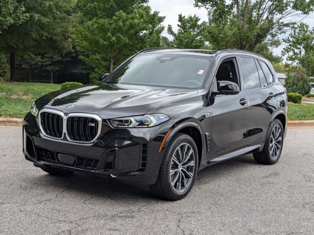 2025 BMW X5 M60i