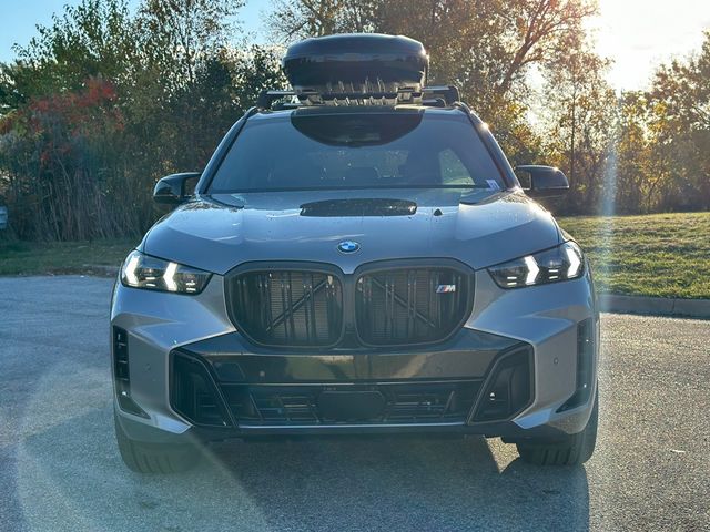 2025 BMW X5 M60i