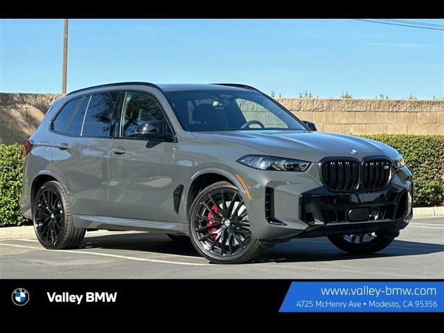 2025 BMW X5 M60i