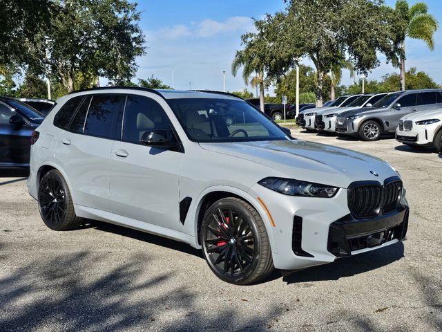 2025 BMW X5 M60i