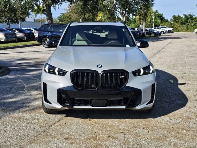 2025 BMW X5 M60i