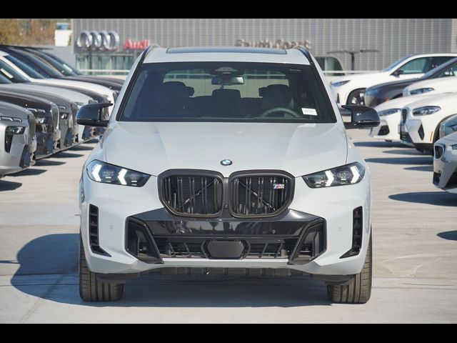 2025 BMW X5 M60i