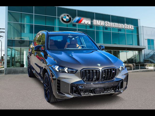 2025 BMW X5 M60i