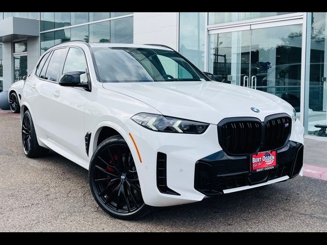 2025 BMW X5 M60i