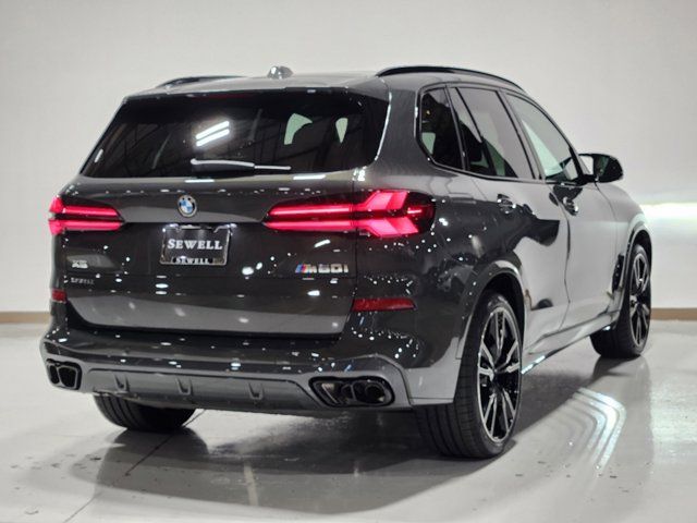 2025 BMW X5 M60i