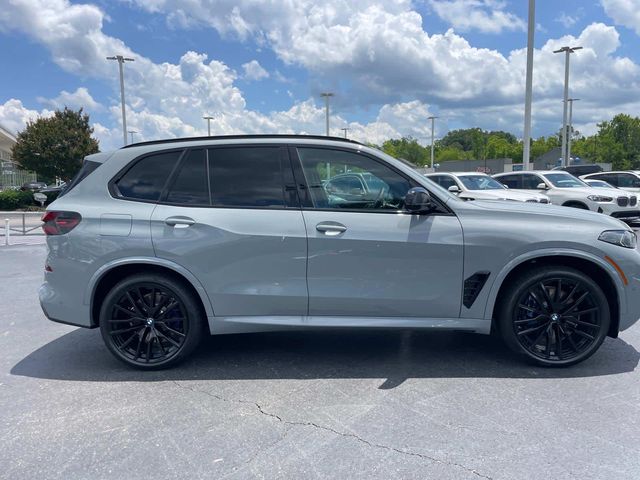 2025 BMW X5 M60i