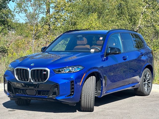 2025 BMW X5 M60i