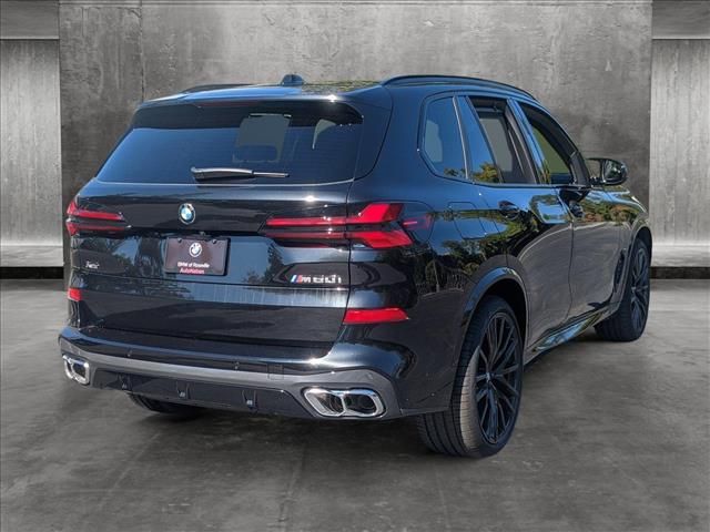 2025 BMW X5 M60i