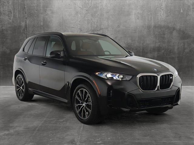 2025 BMW X5 M60i