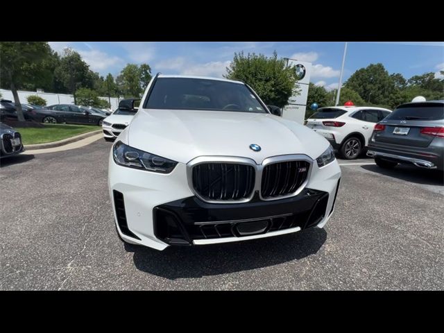 2025 BMW X5 M60i