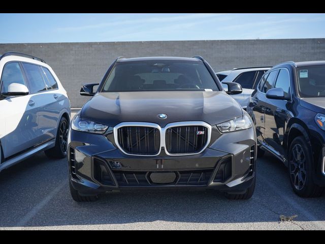 2025 BMW X5 M60i