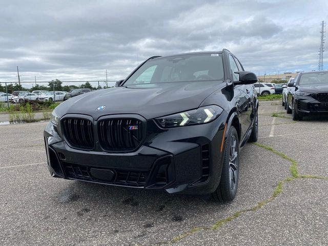 2025 BMW X5 M60i