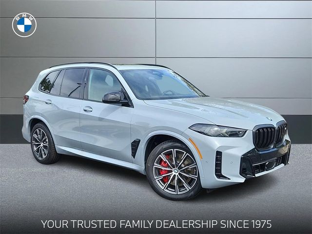 2025 BMW X5 M60i