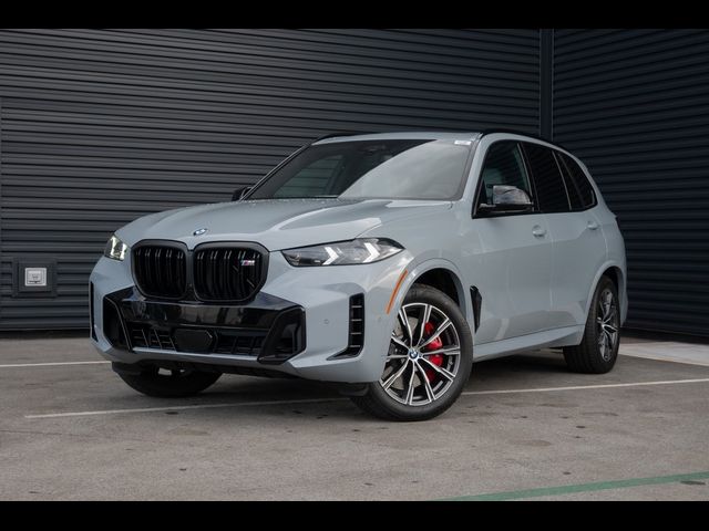 2025 BMW X5 M60i