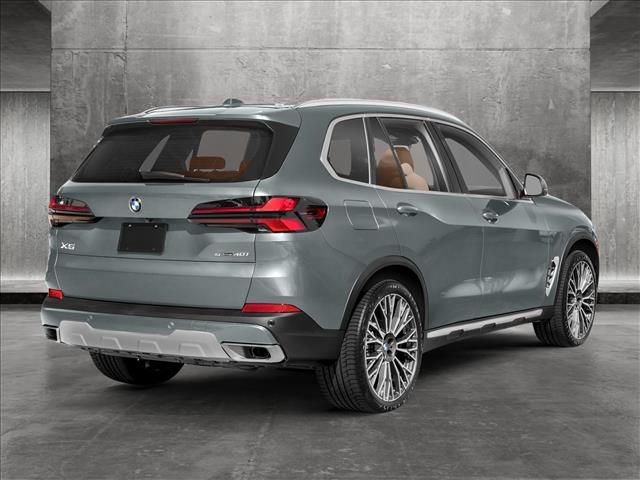 2025 BMW X5 M60i