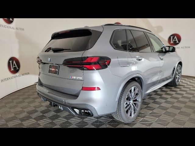 2025 BMW X5 M60i