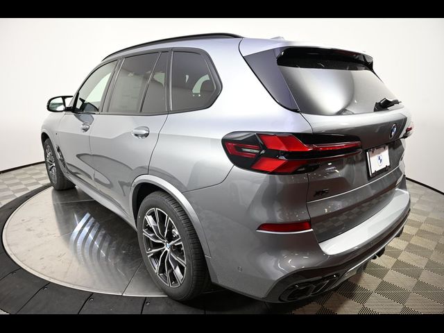 2025 BMW X5 M60i