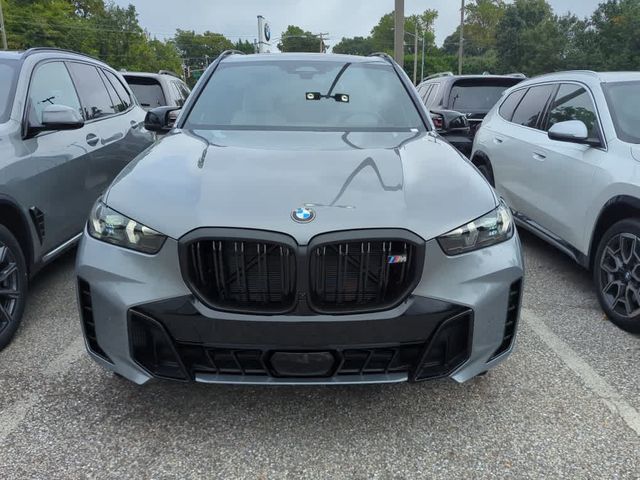 2025 BMW X5 M60i