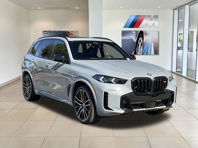 2025 BMW X5 M60i