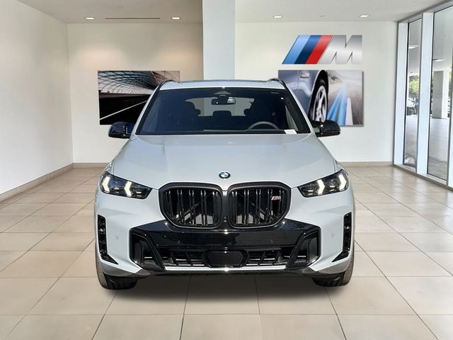 2025 BMW X5 M60i