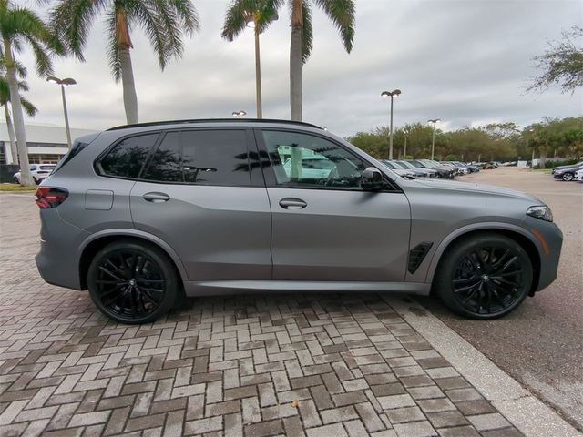 2025 BMW X5 M60i