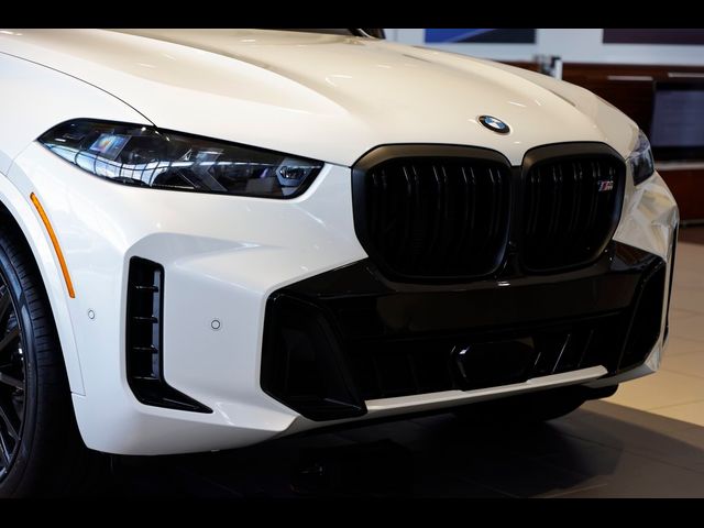 2025 BMW X5 M60i