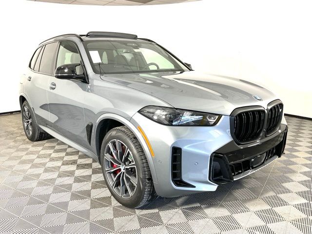 2025 BMW X5 M60i