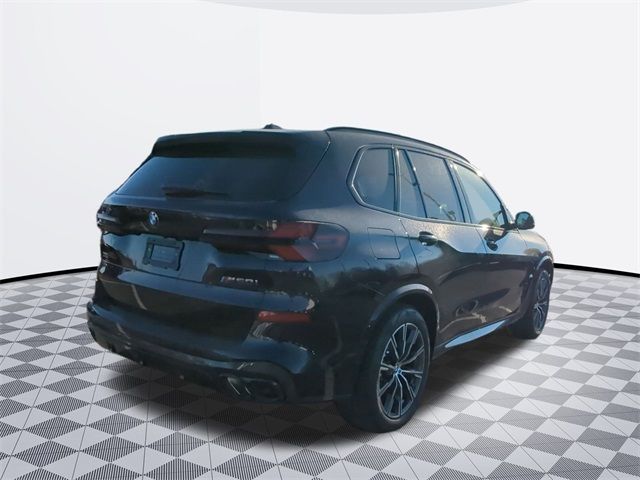 2025 BMW X5 M60i